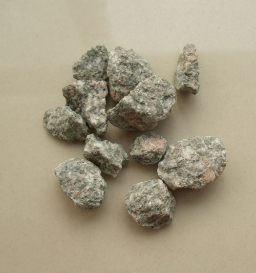 过滤器公用麦饭石|水处置麦饭石厂家|